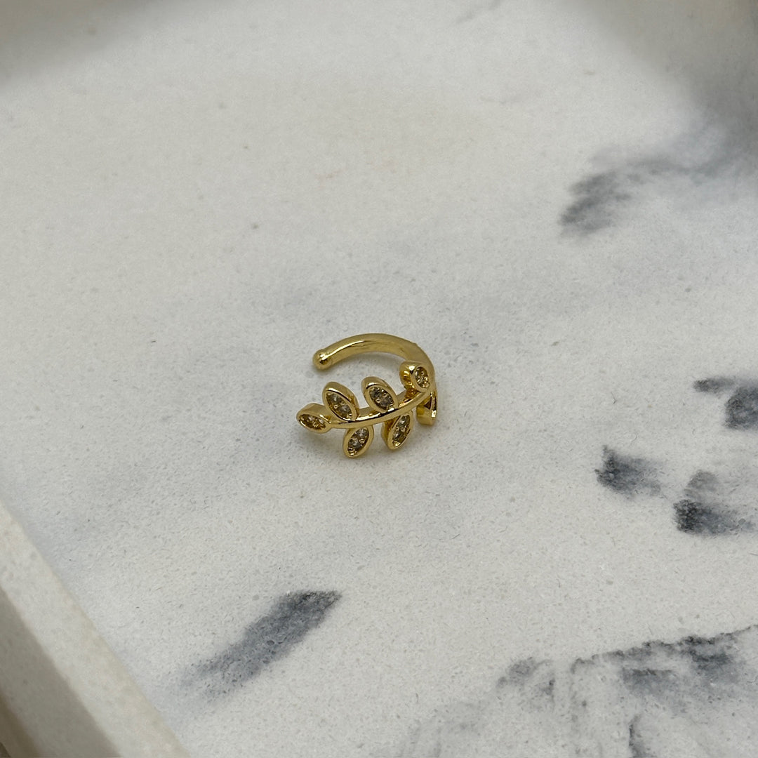 Hojas Earcuff