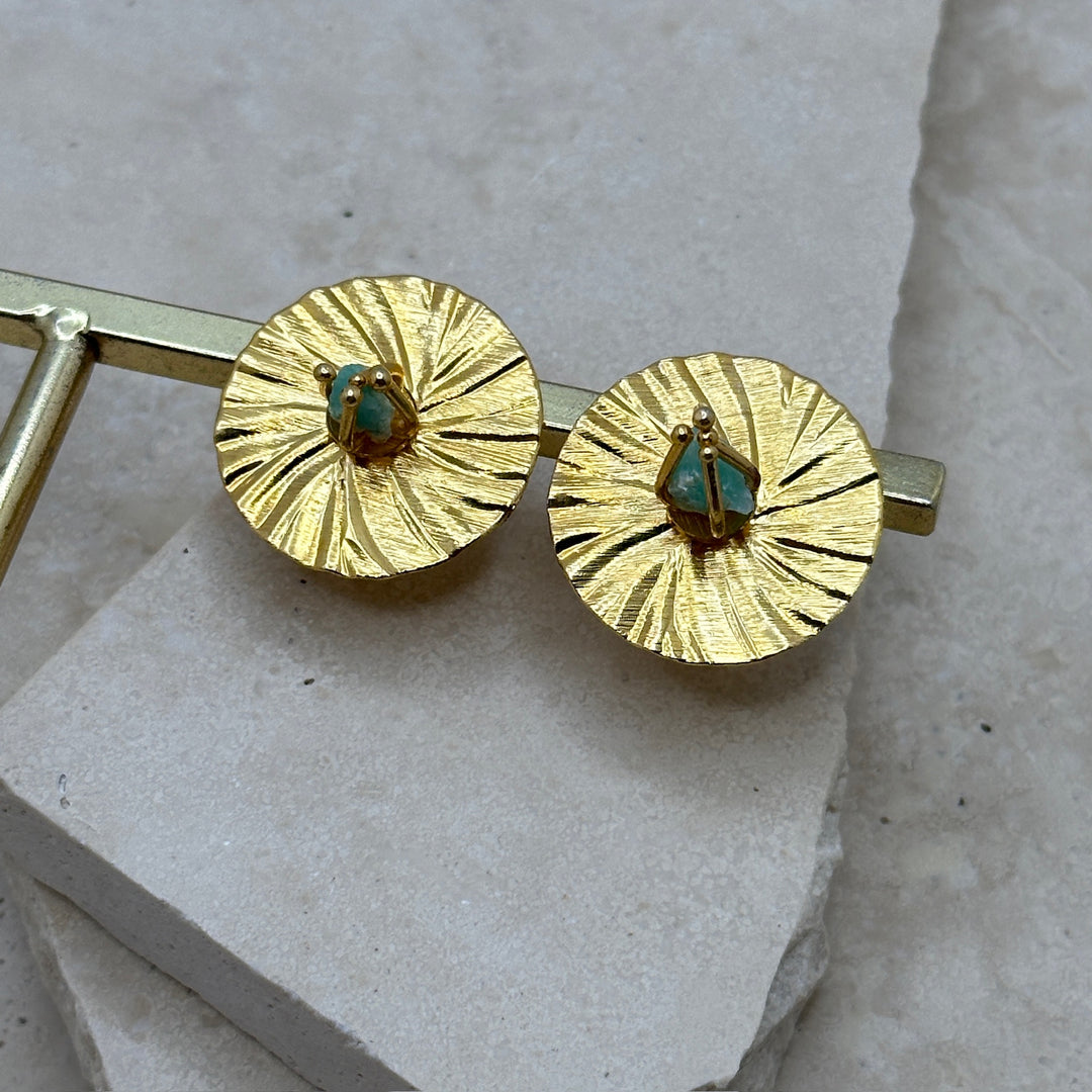 Parasol Esmeralda Studs