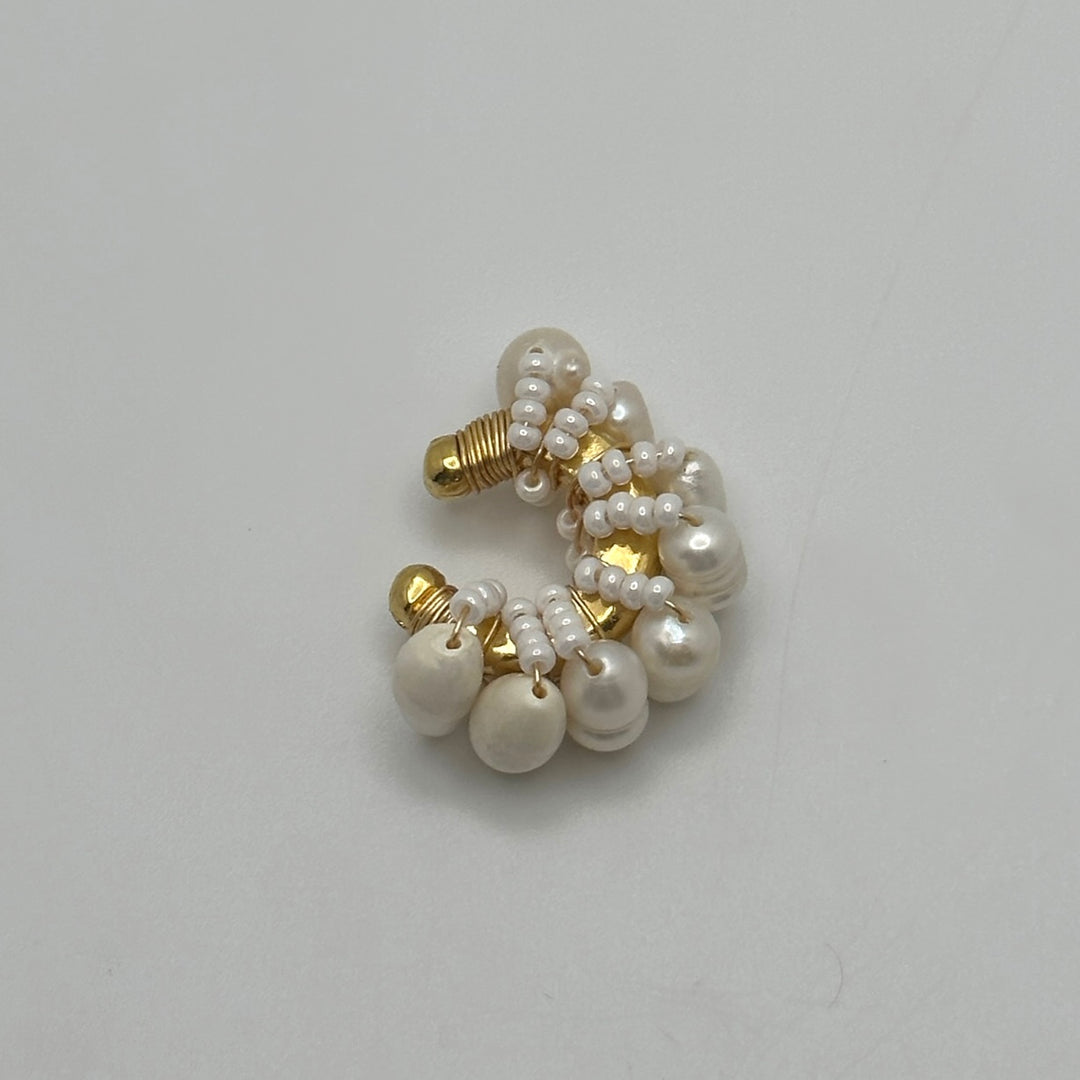 The Pearl Earcuff