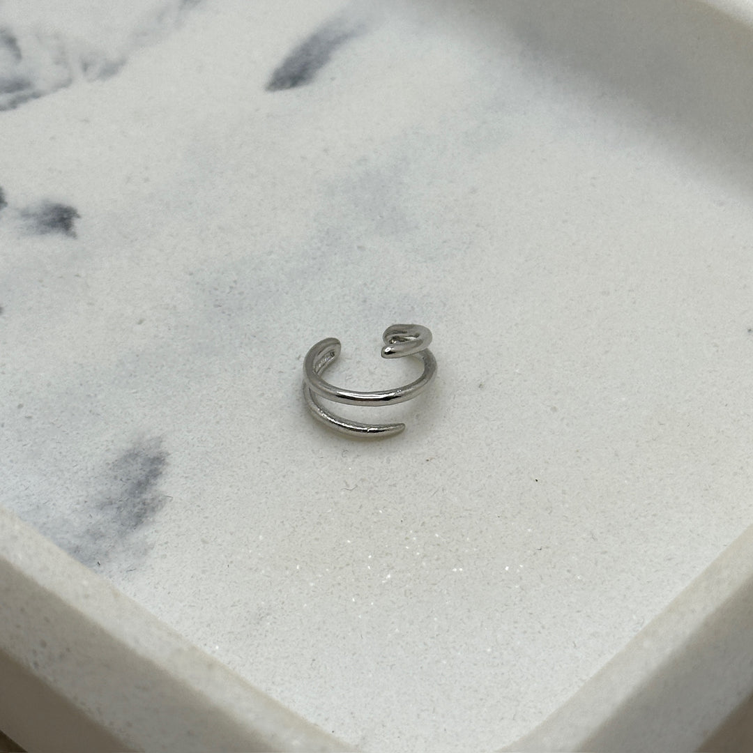Lineas Silver Earcuff