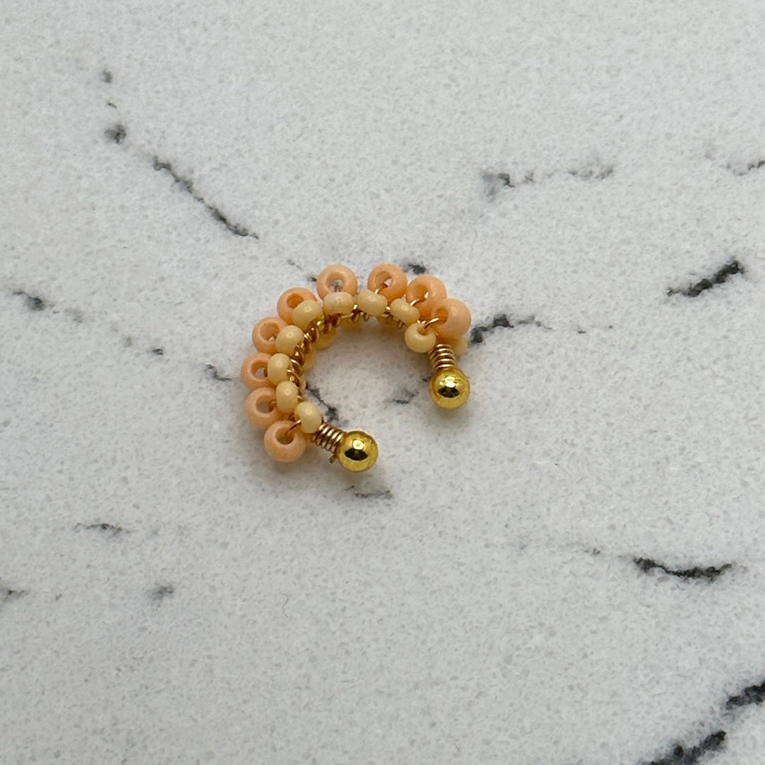 Aireta Peach Earcuff