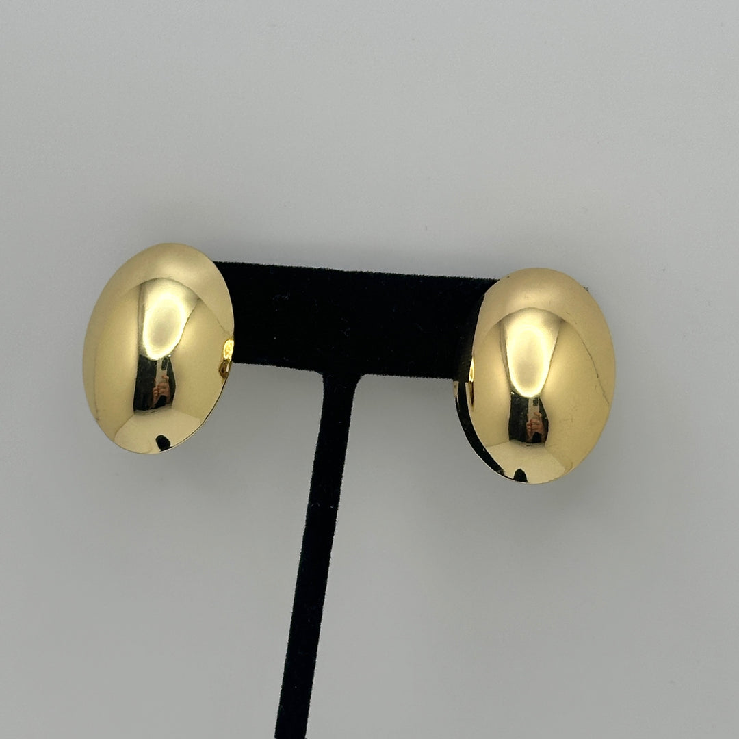 Oval Stud M