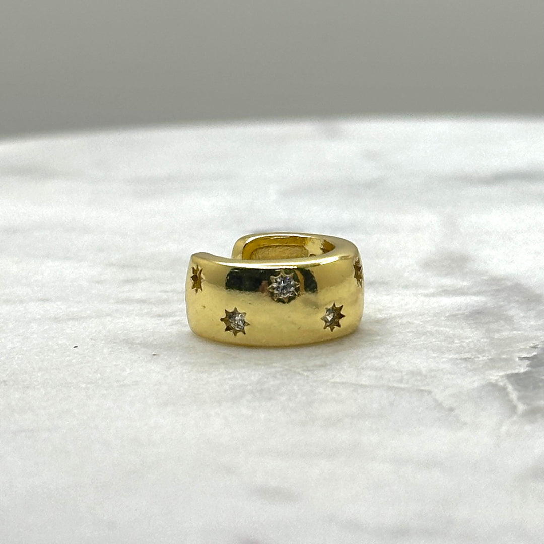 The Stars Small Earcuff