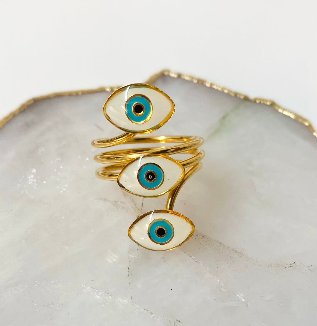 Three Eyes Ring