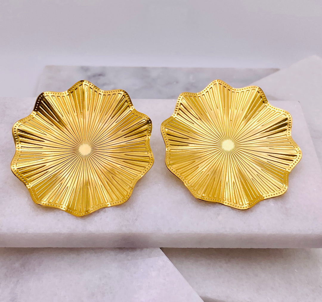 Gold Flower Earrings