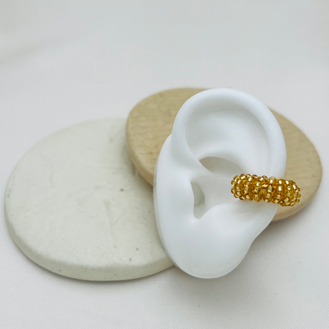Dorado Tejido Mini Earcuff