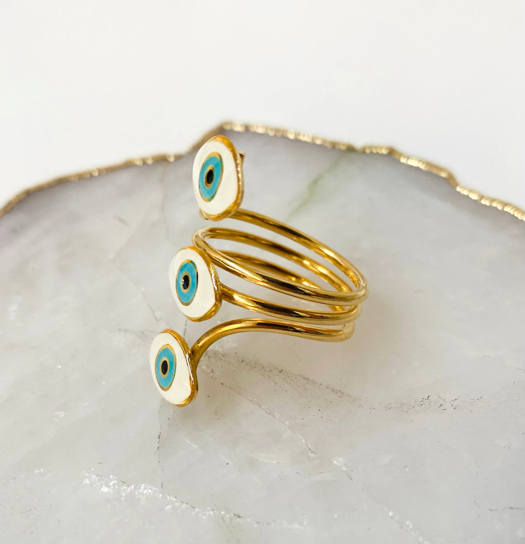 Three Eyes Ring
