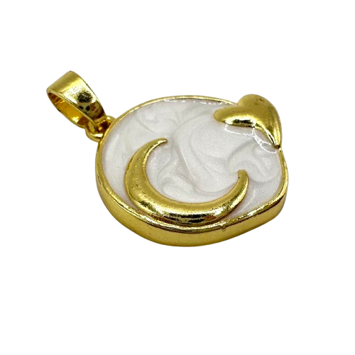 Round pearl charm
