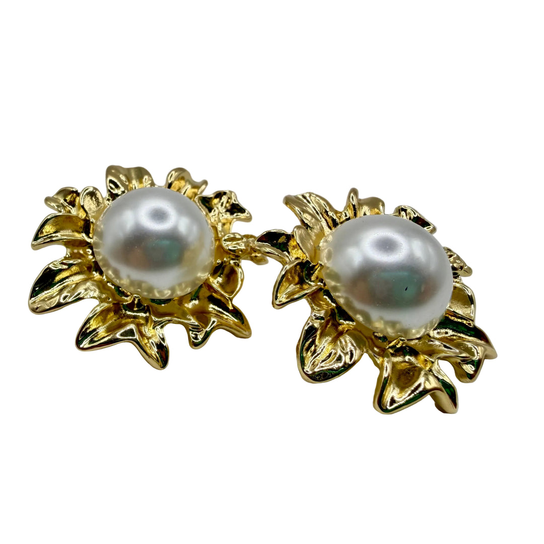 Pearl bloom Earrings