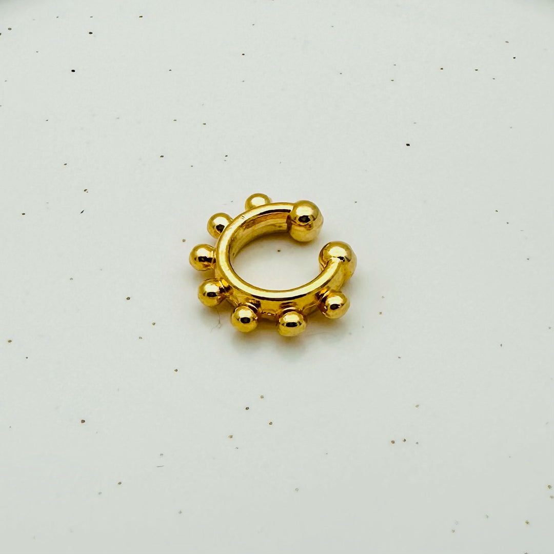 Gold Earcuff B.