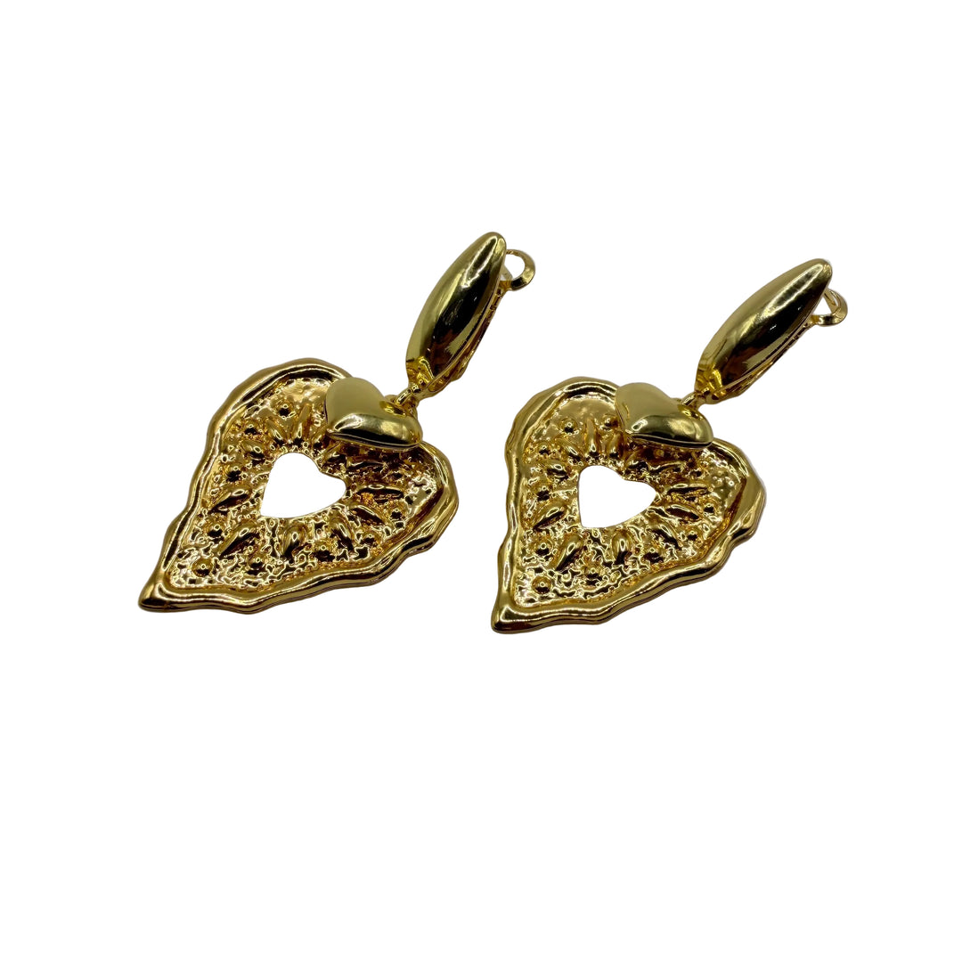 Golden kiss earrings