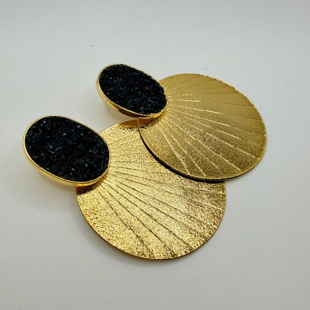 Black glow earrings