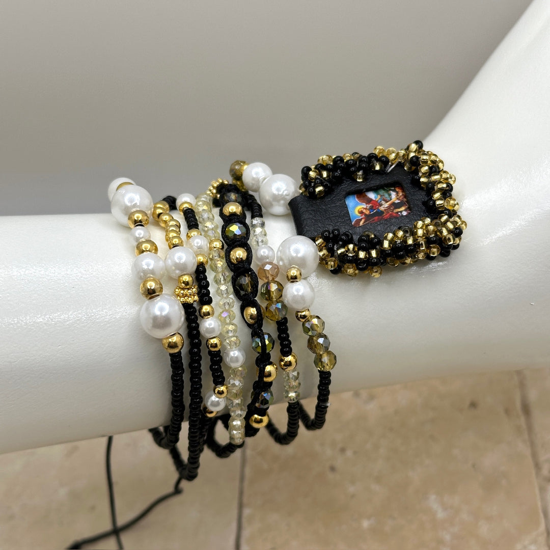 Black Pearls Bracelets