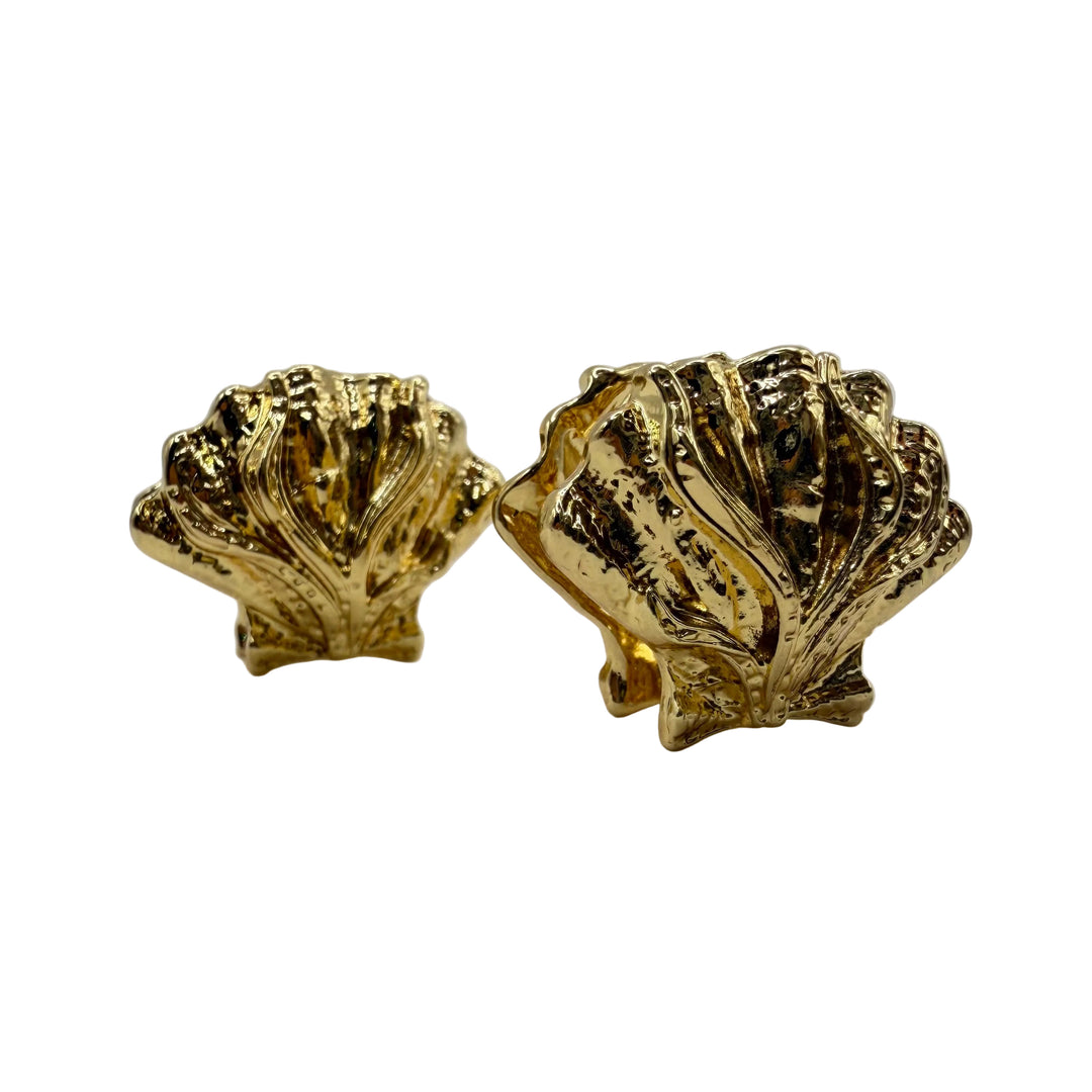Golden shell Earrings