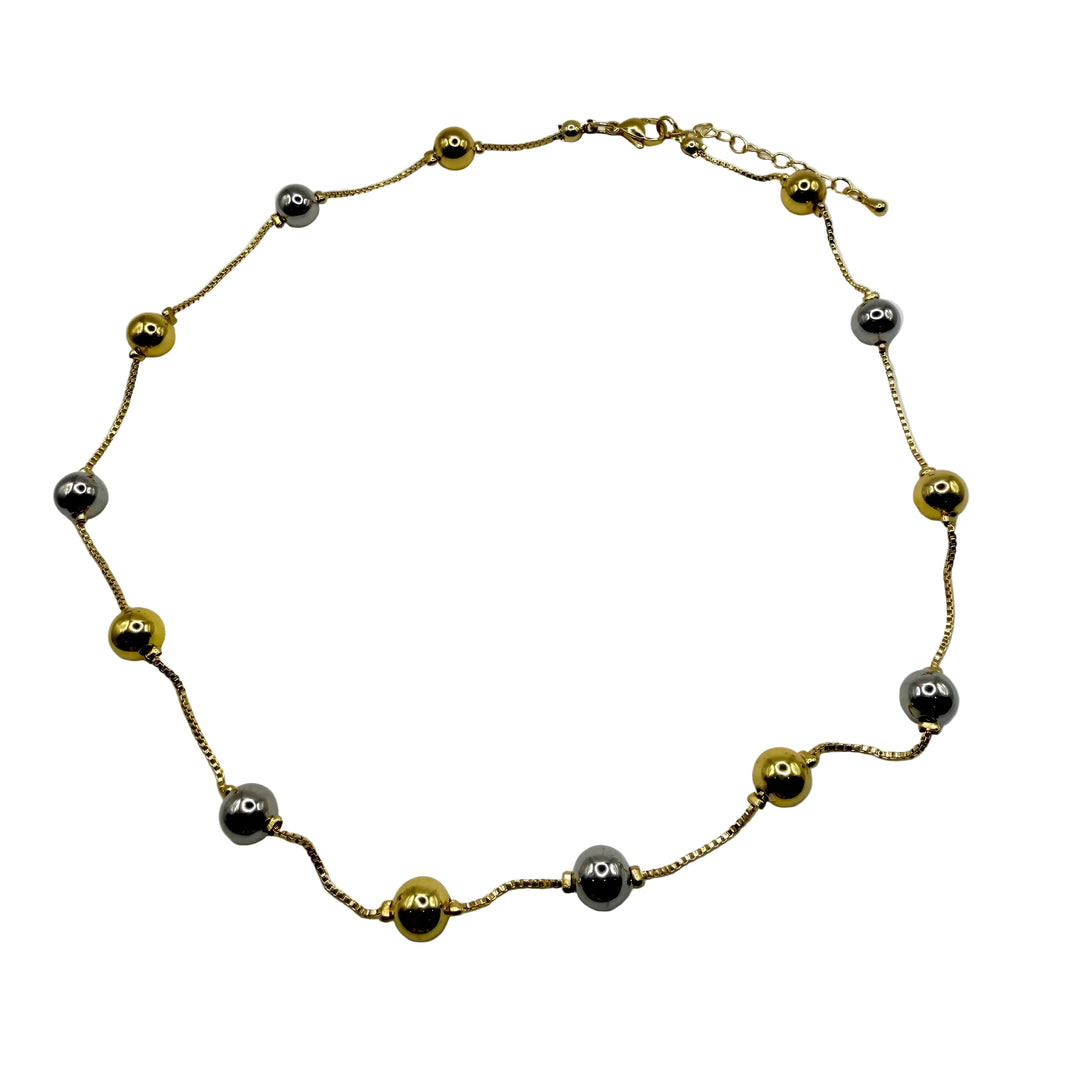 Duality dots necklace