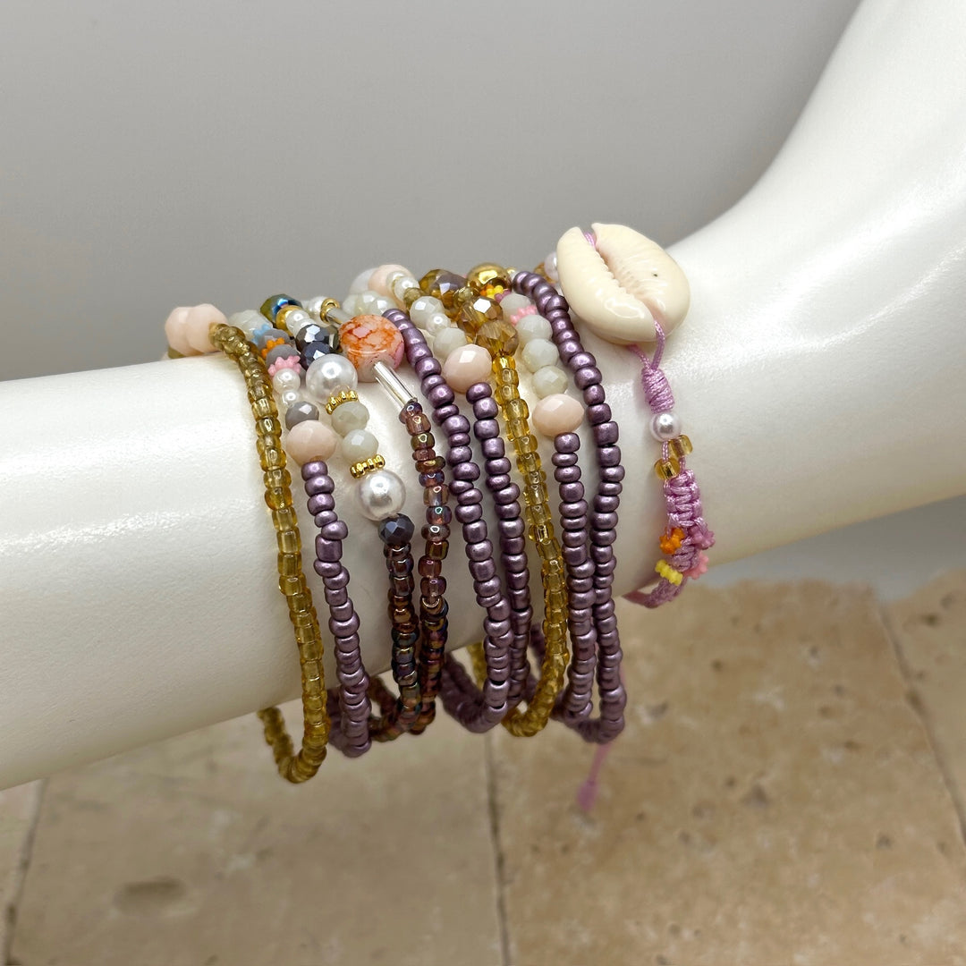 Concha Violeta Bracelets