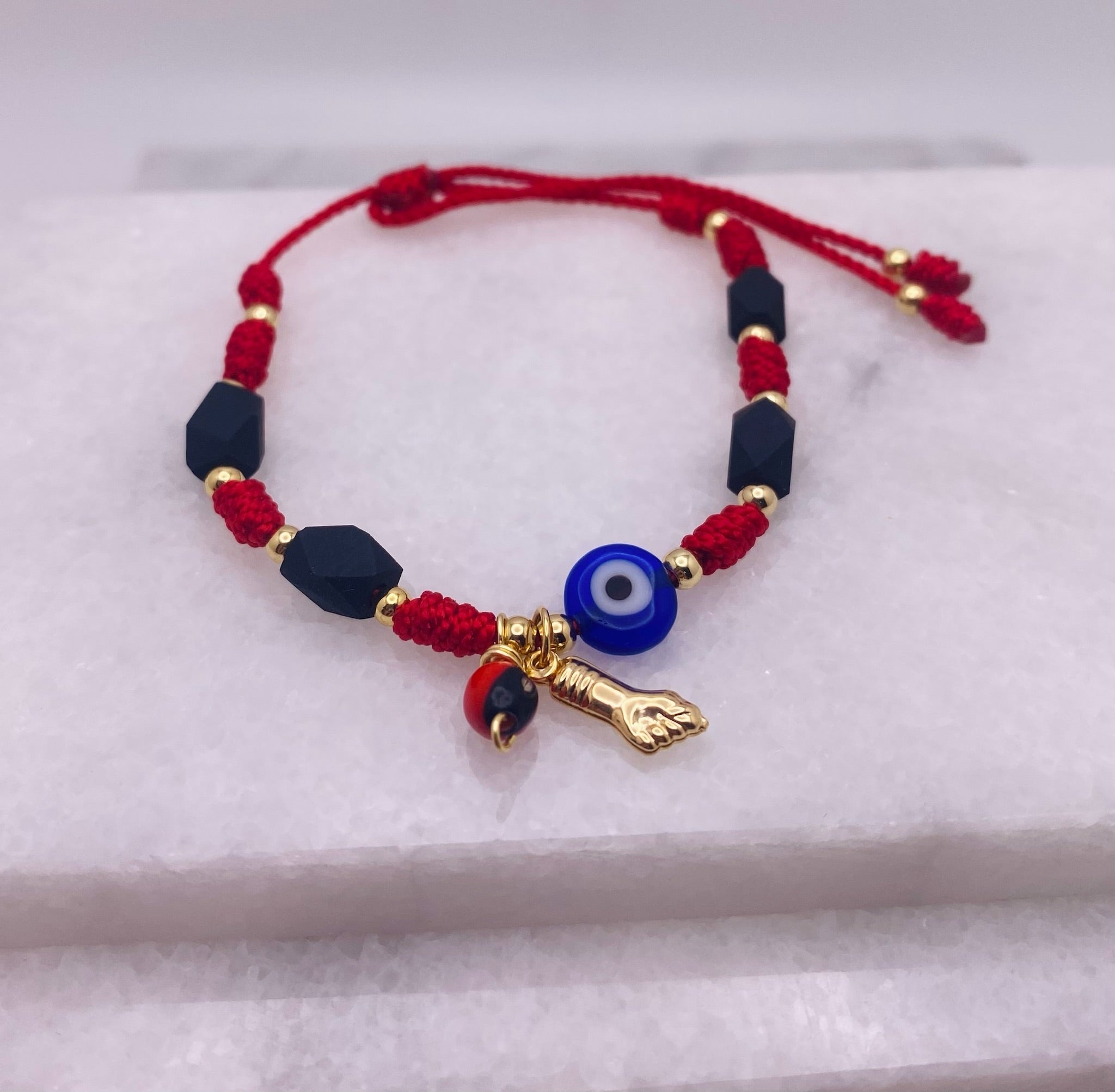 Buy Nazar Evil Eye 7 Knot Red String Bracelet, 7 Nudos, Cancer Awareness, Azabache  Bracelet, Evil Eye Bracelet, Heart Azabache, Adjustable Online in India -  Etsy
