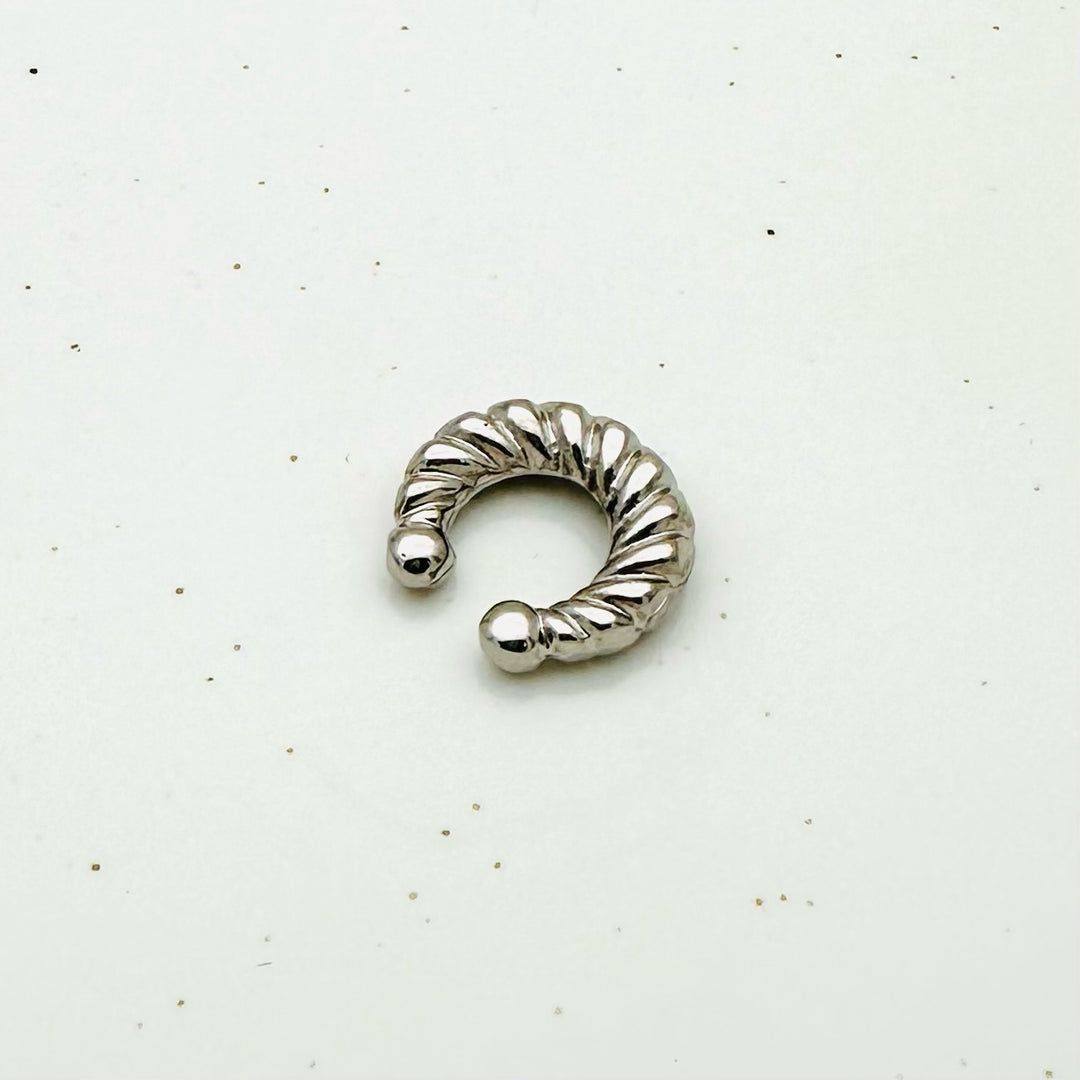 Silver Earcuff B.