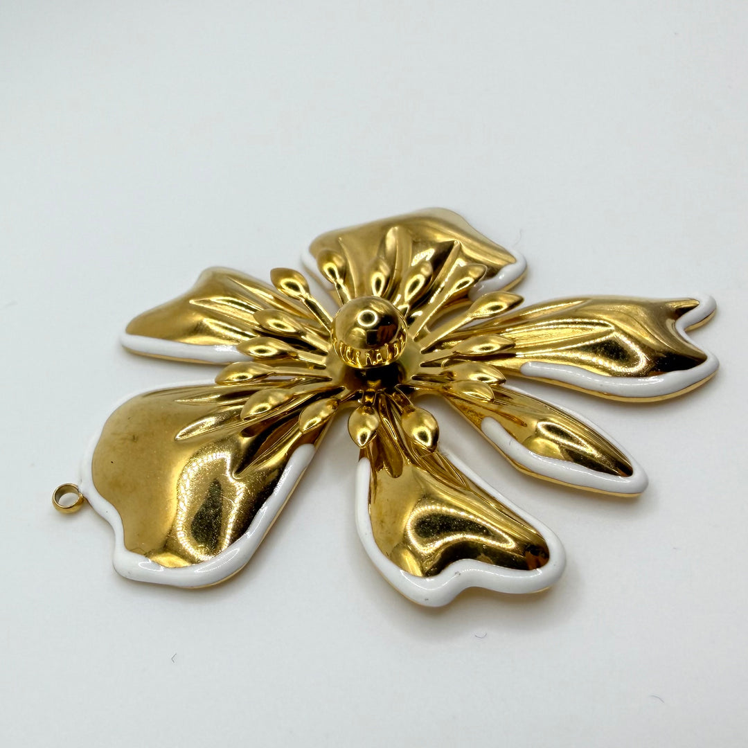 Golden mini bloom charm