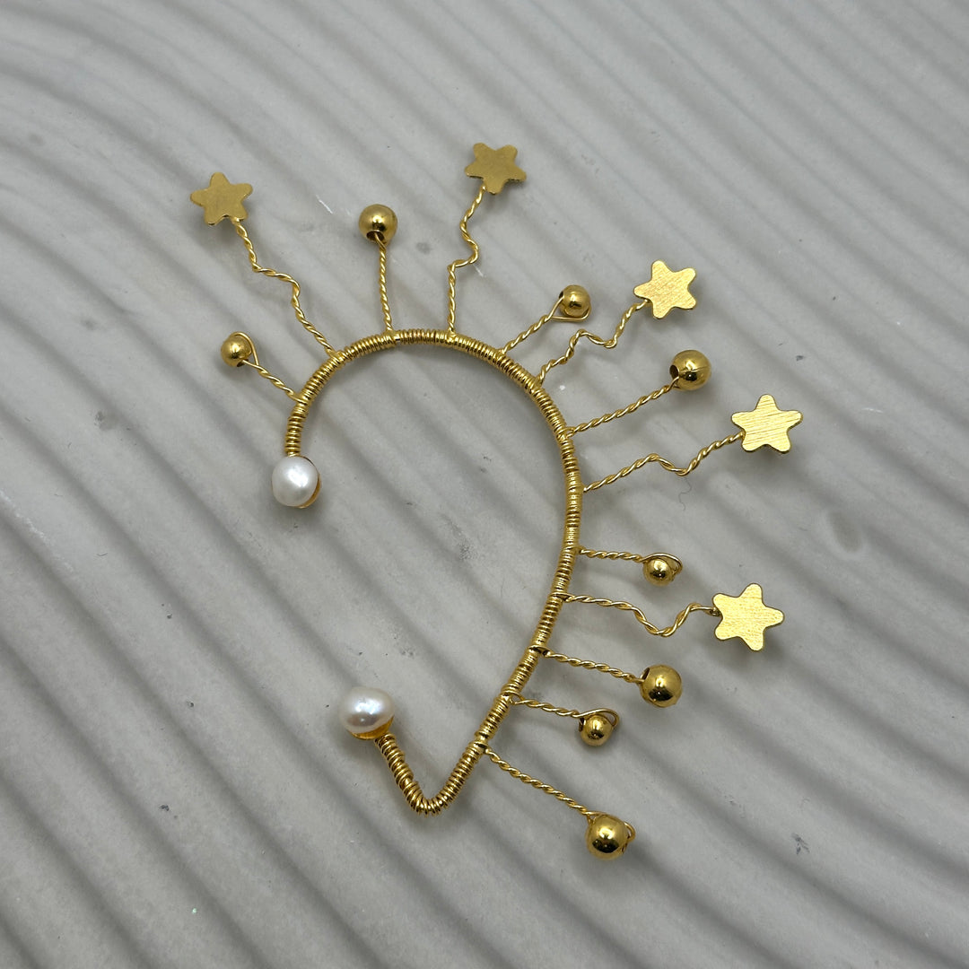 Gold Star Earcuff