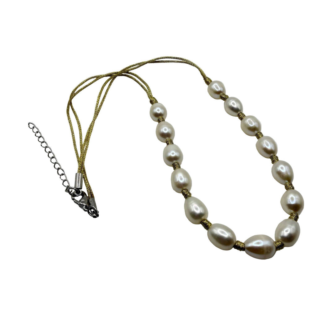 Pearl glow necklace