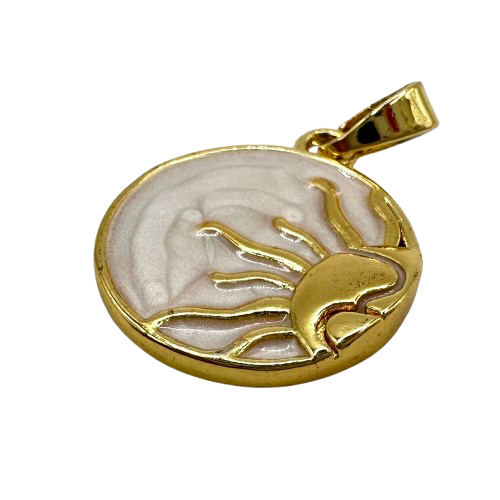 Round pearl charm