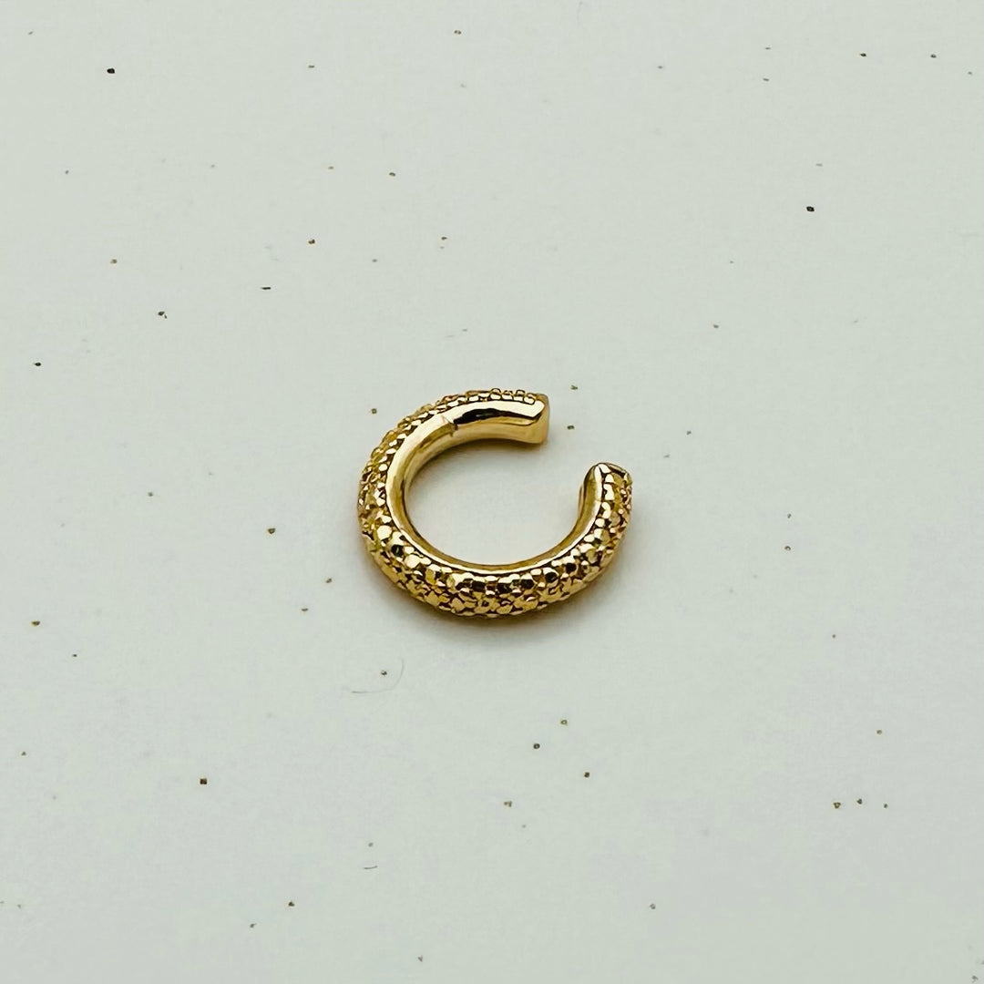 Gold Earcuff F.