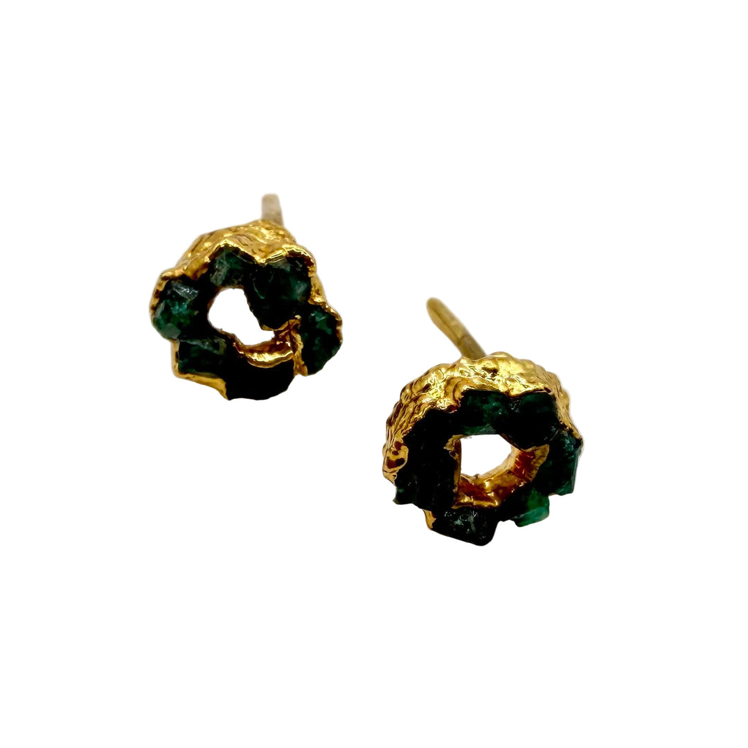 Baby emerald loops earrings