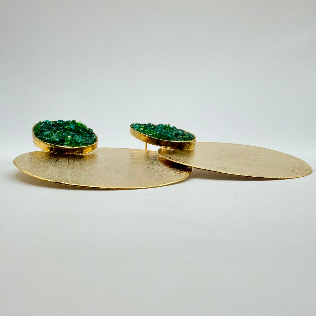Emerald glow earrings