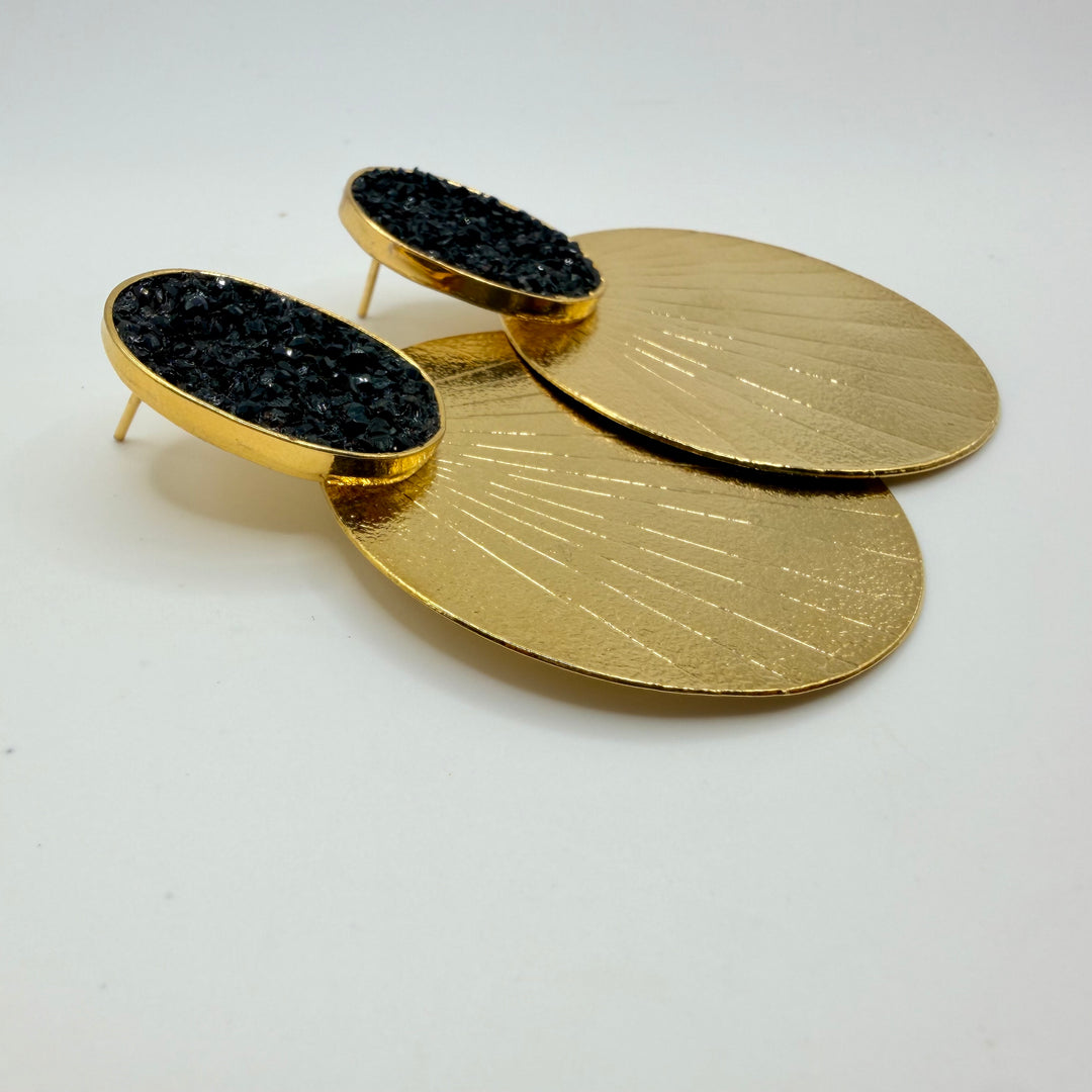 Black glow earrings