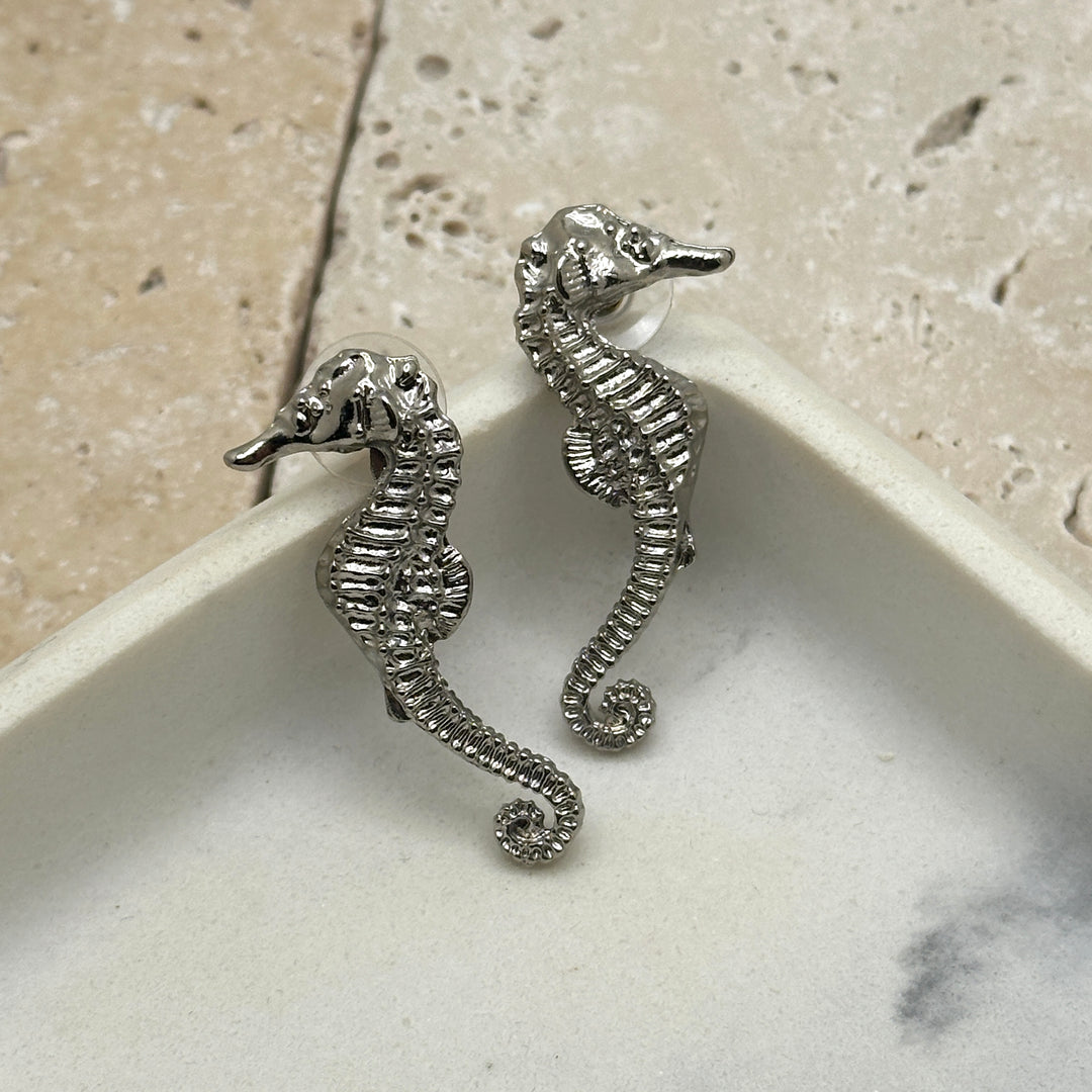 Caballito de Mar Silver Studs