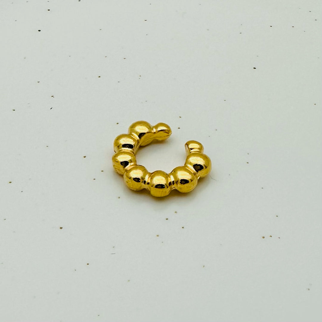 Gold Earcuff A.