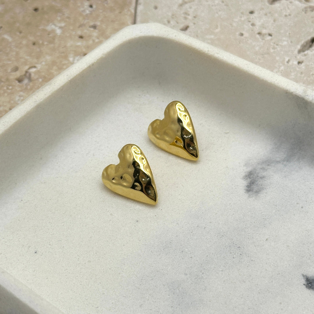 Mini Amor Studs