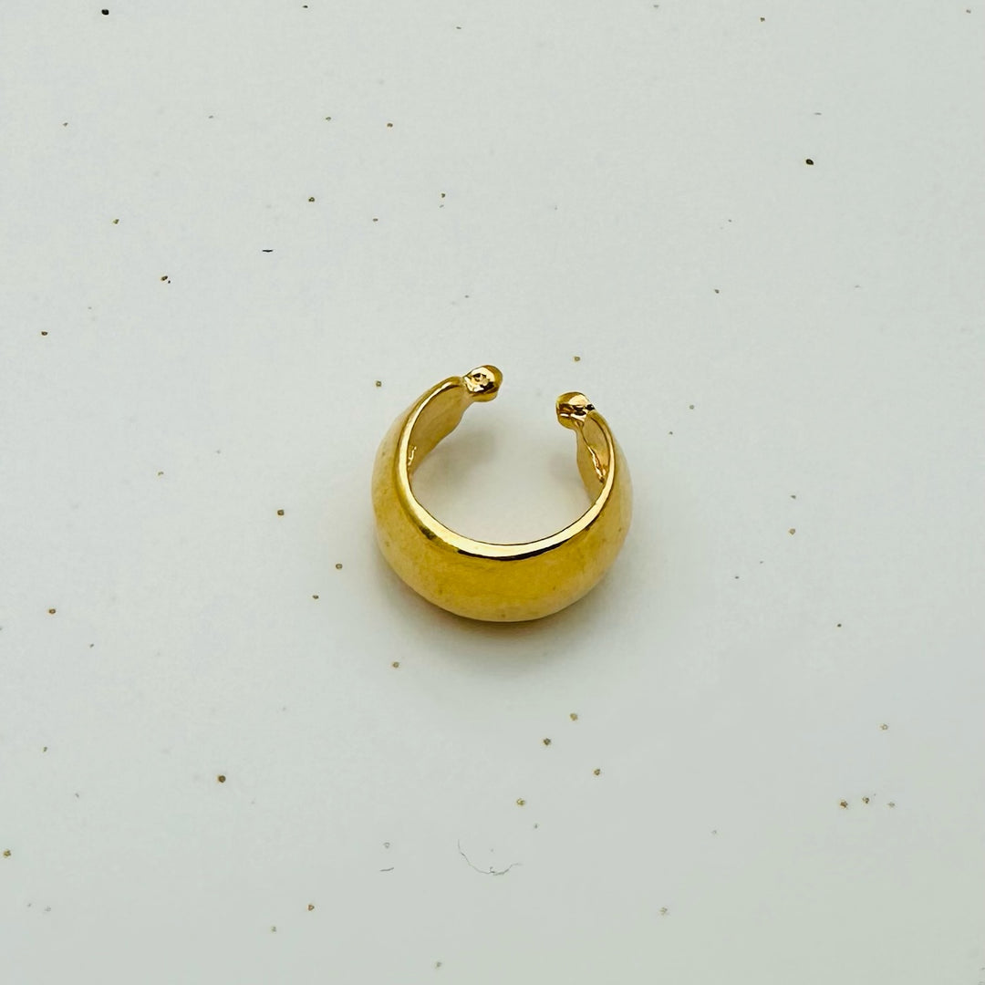 Gold Earcuff D.