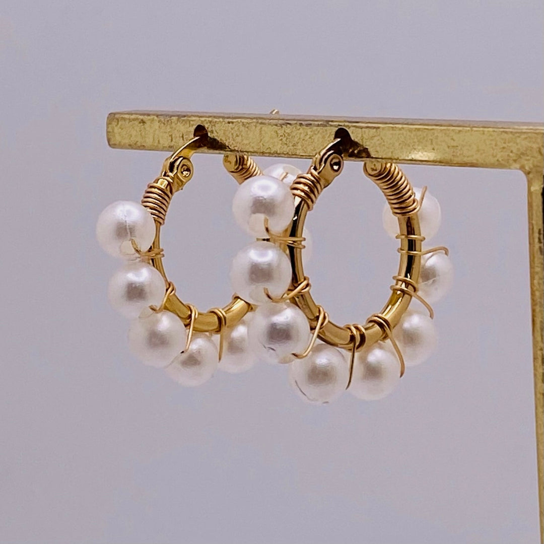 Ceci Pearl Hoops