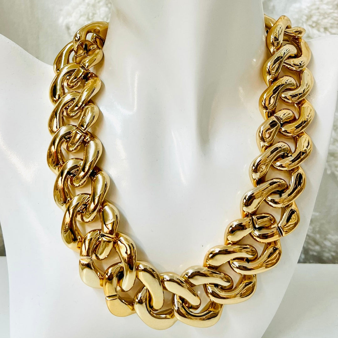 Cubana Chunky Necklaces