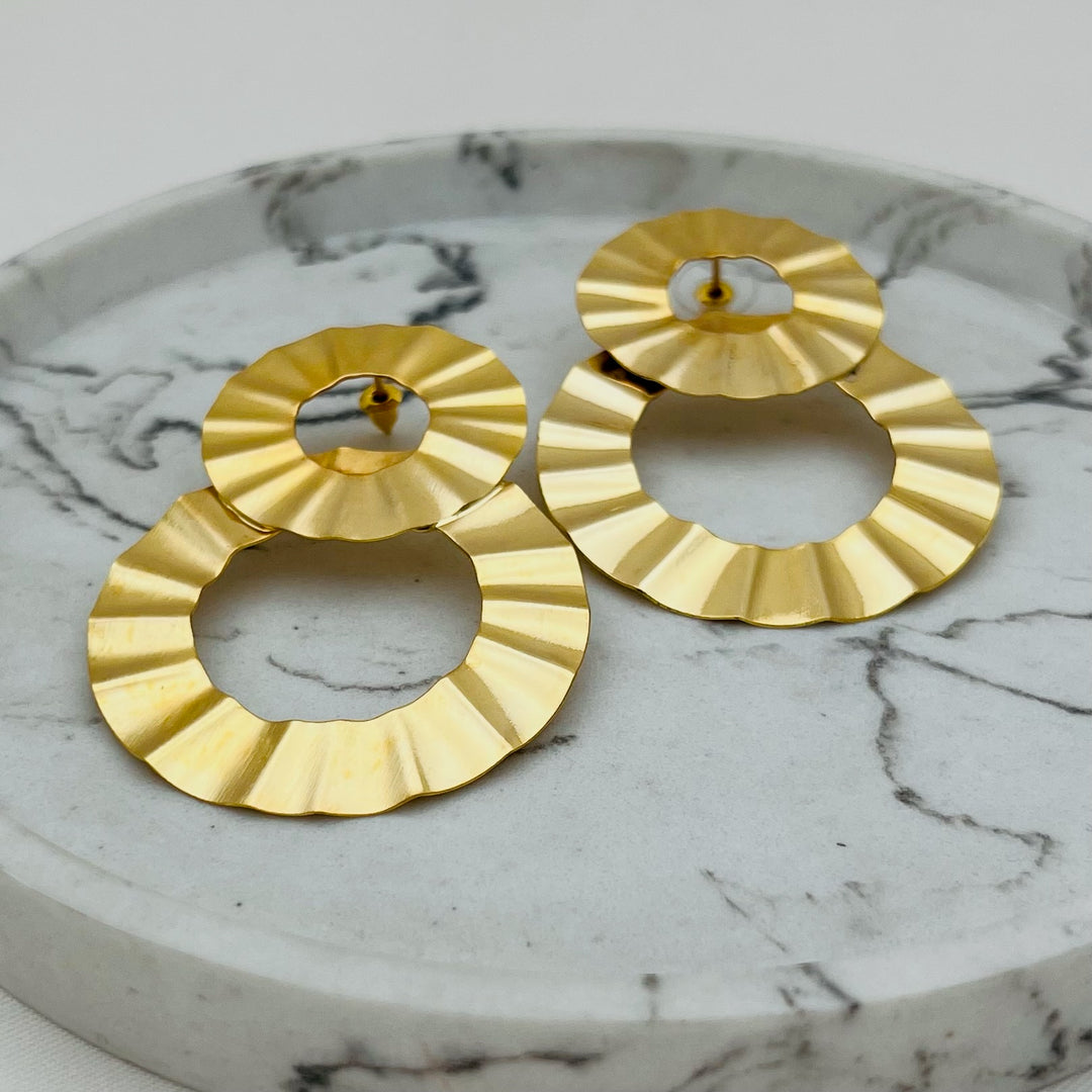 Ola Circle Earrings