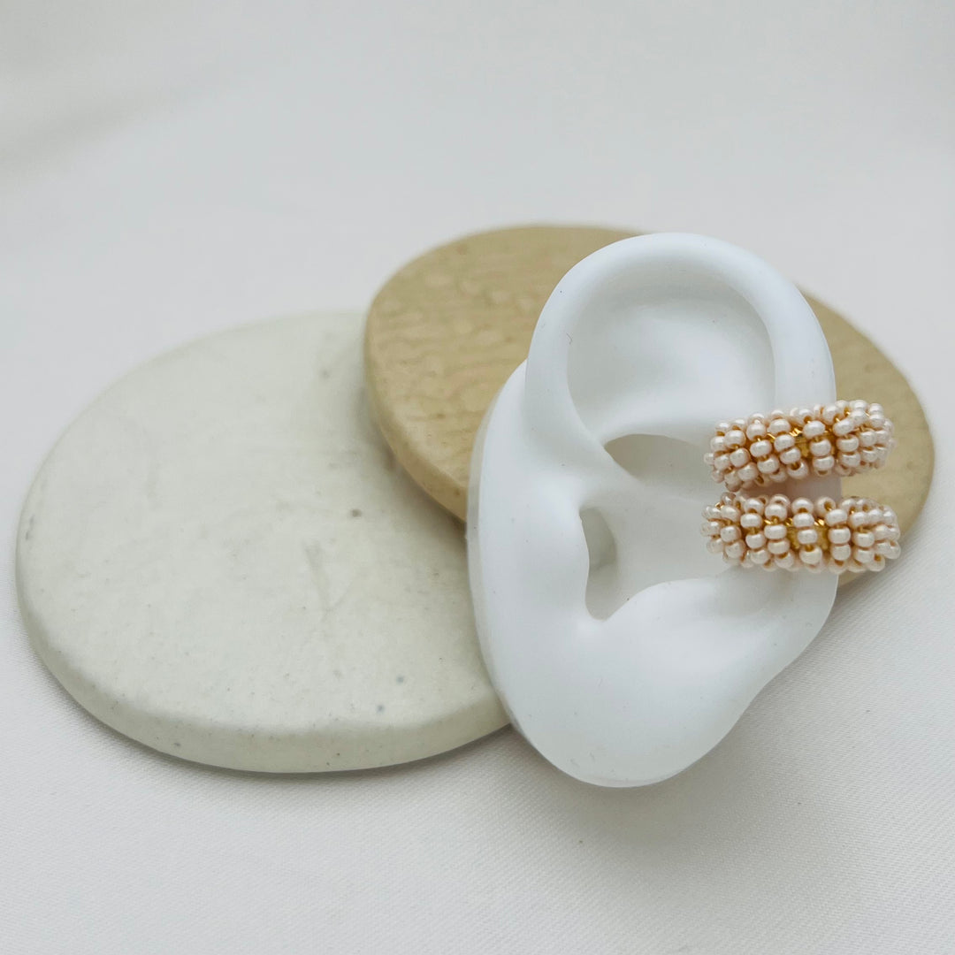 Crème Tejido Earcuff