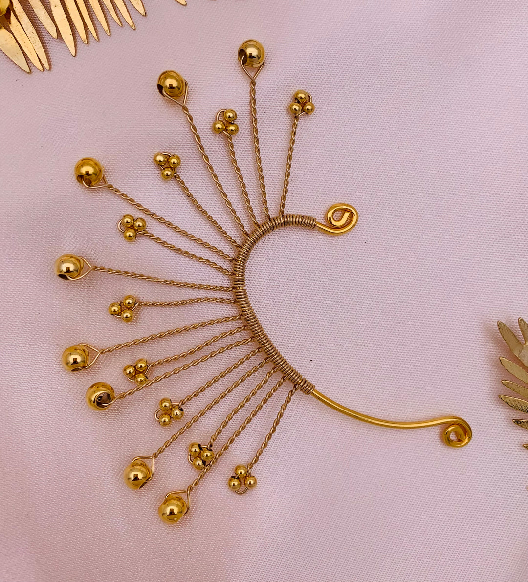 Gold Earcuff