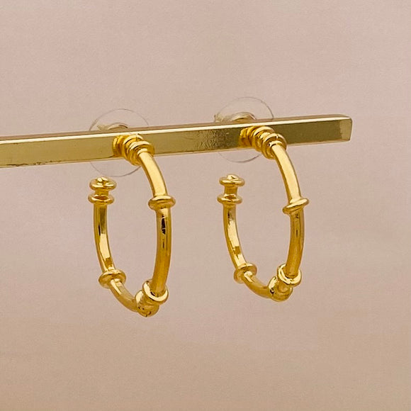 Line Gold Hoops Earrings